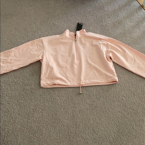 Matching pink sweater and jogger sweatpants - Picture 5 of 7